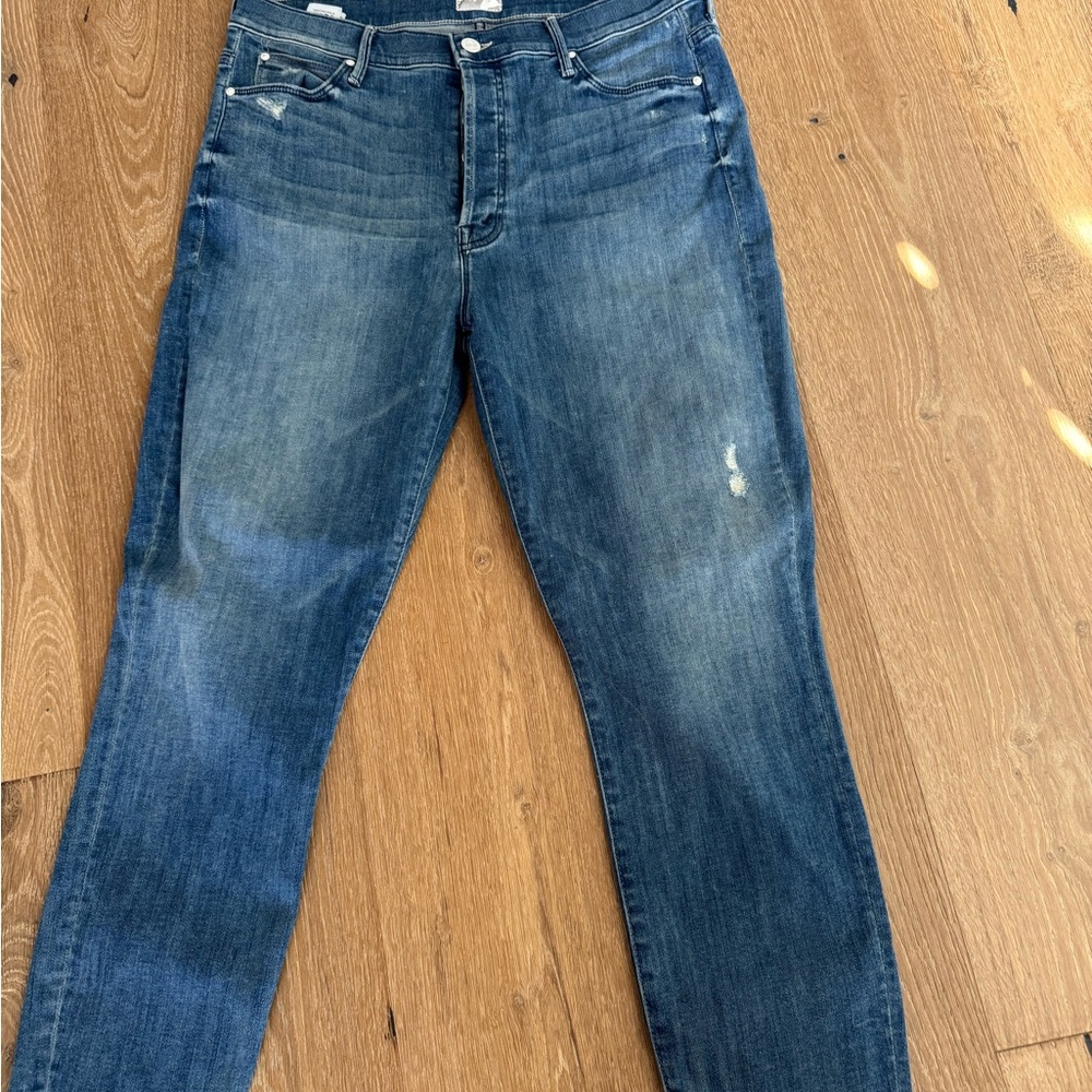 MOTHER Women’s Ankle Crop Jeans in Medium Blue Wash